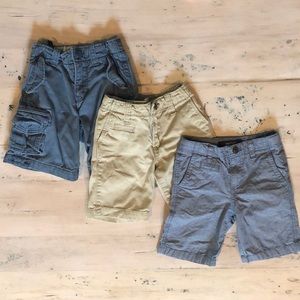 Boy’s size 5 khaki, cargo, and denim shorts
